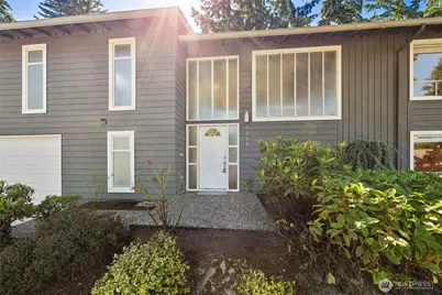 6215 122nd Avenue SE, Bellevue, WA 98006 - Photo 3
