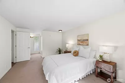 6215 122nd Avenue SE, Bellevue, WA 98006 - Photo 23