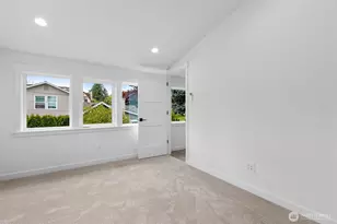 117 NW 117th St, Seattle, WA 98177 - Photo 17