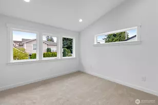 117 NW 117th St, Seattle, WA 98177 - Photo 11