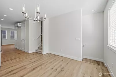 13364 NE 175th Place, Woodinville, WA 98072 - Photo 9