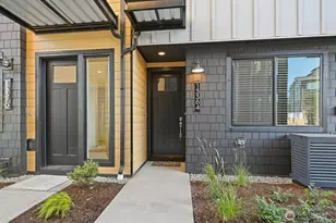 13364 NE 175th Pl, Woodinville, WA 98072 - Photo 1