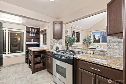 1228 S Lake Stickney Drive, Lynnwood, WA 98087 - Photo 17