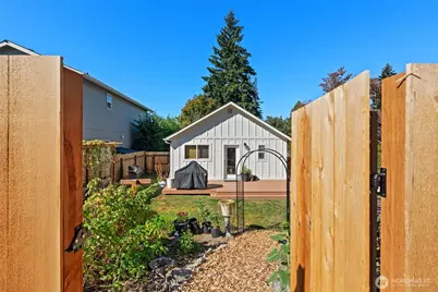 1310 N Montgomery Avenue, Bremerton, WA 98312 - Photo 23
