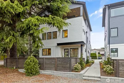 11054 2nd Avenue NW, Seattle, WA 98177 - Photo 3