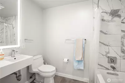 450 S Main Street #708, Seattle, WA 98104 - Photo 15