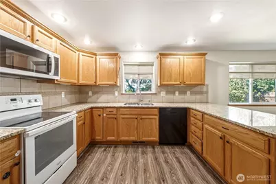 243 NW Schnabel Ln, College Place, WA 99324 - Photo 7