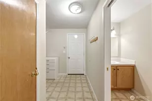243 NW Schnabel Ln, College Place, WA 99324 - Photo 13