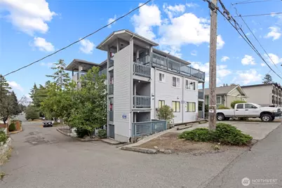 13204 12th Avenue SW, Burien, WA 98146 - Photo 1