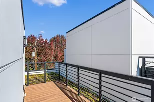 414 NE 73rd St, Seattle, WA 98115 - Photo 29