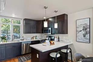 414 NE 73rd St, Seattle, WA 98115 - Photo 7