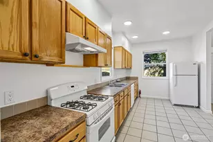 6558 16th Ave NW, Seattle, WA 98117 - Photo 11