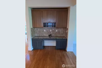 1601 Lyons Avenue NE, Renton, WA 98059 - Photo 7