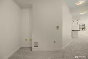 5450 Leary Ave NW, Seattle, WA 98107 - Photo 17