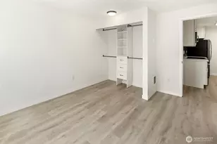9255 Greenwood Ave N, Seattle, WA 98103 - Photo 7