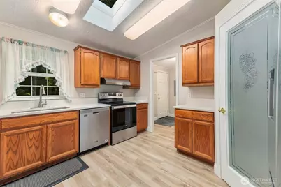 19296 Widme Road NE, Poulsbo, WA 98370 - Photo 17