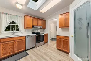 19296 Widme Rd NE, Poulsbo, WA 98370 - Photo 17