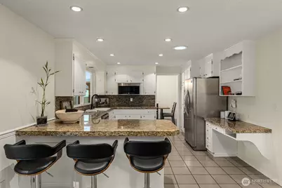 11601 NE 150th Place, Kirkland, WA 98034 - Photo 11
