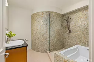 4397 Point White Dr NE, Bainbridge Island, WA 98110 - Photo 33