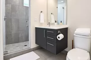 4836 Fauntleroy Wy SW, Seattle, WA 98116 - Photo 15