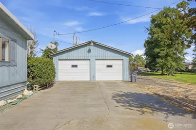 9664 NE Maple Drive, Moses Lake, WA 98837 - Photo 31
