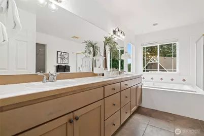 10625 NE 173rd Place, Bothell, WA 98011 - Photo 19