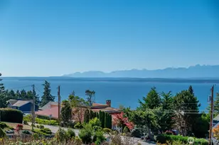 1831 Fircrest Ave, Coupeville, WA 98239 - Photo 33