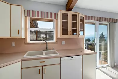1831 Fircrest Avenue, Coupeville, WA 98239 - Photo 13
