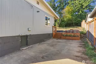 10233 8th Ave SW, Seattle, WA 98146 - Photo 15
