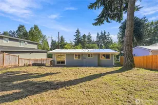10233 8th Ave SW, Seattle, WA 98146 - Photo 13