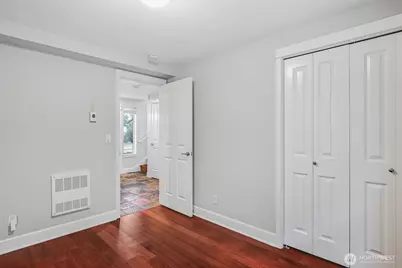 6710 Alonzo Avenue NW, Seattle, WA 98117 - Photo 27