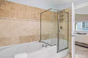 6710 Alonzo Ave NW, Seattle, WA 98117 - Photo 19