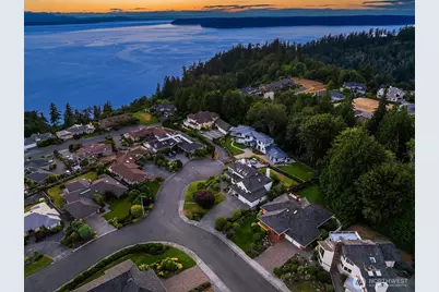 6613 136th Place SW, Edmonds, WA 98026 - Photo 3