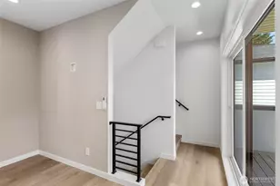 11050 2nd Ave NW, Seattle, WA 98177 - Photo 33