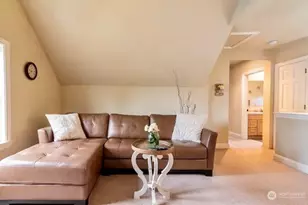 17514 W Riverside Dr, Bothell, WA 98011 - Photo 17