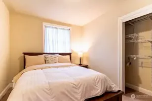 17514 W Riverside Dr, Bothell, WA 98011 - Photo 19