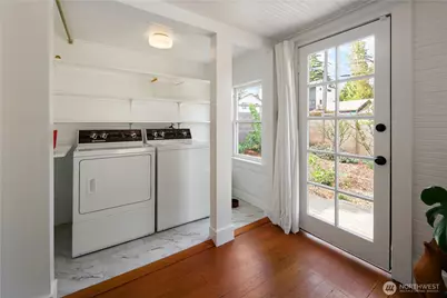 4023 47th Avenue SW, Seattle, WA 98116 - Photo 23