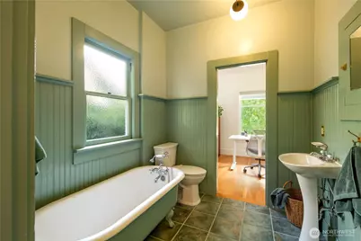 4023 47th Avenue SW, Seattle, WA 98116 - Photo 21
