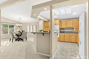 27304 219th Pl SE, Maple Valley, WA 98038 - Photo 9