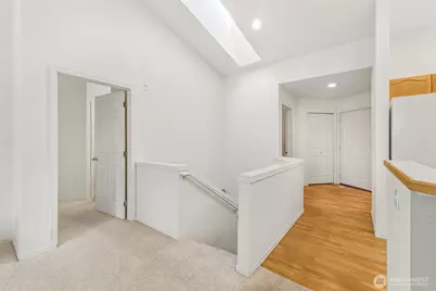 18555 NE 57th Street #18555, Redmond, WA 98052 - Photo 25