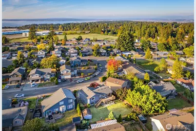 7417 3rd Drive W, Everett, WA 98203 - Photo 23