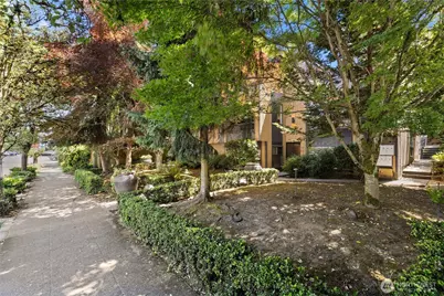 163 Etruria Street, Seattle, WA 98109 - Photo 1