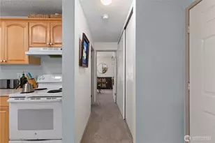 163 Etruria St, Seattle, WA 98109 - Photo 15