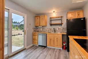 1511 N James St, Tacoma, WA 98406 - Photo 5