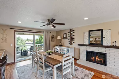 8203 Woodland Avenue E, Puyallup, WA 98371 - Photo 15