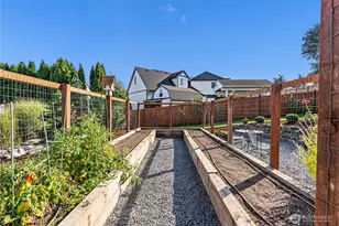 8203 Woodland Ave E, Puyallup, WA 98371 - Photo 9