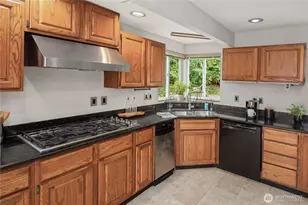 14516 37th Ave NE, Lake Forest Park, WA 98155 - Photo 11
