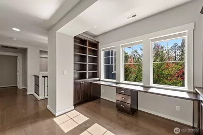 9818 NE 162nd Street, Bothell, WA 98011 - Photo 15