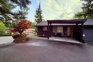 2000 NE 27th St, Renton, WA 98056 - Photo 5