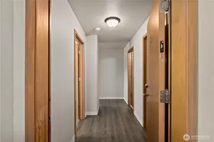 10790 16th Ave SW, Seattle, WA 98146 - Photo 3